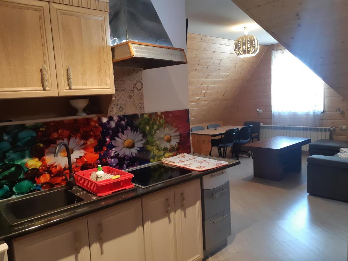 Apartamenty I Pokoje Goscinne Nowita Zakopane Luaran gambar