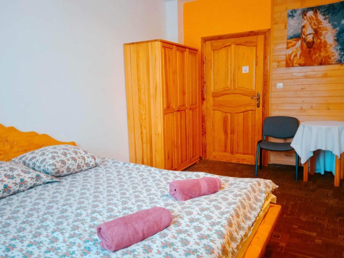 Apartamenty I Pokoje Goscinne Nowita Zakopane Luaran gambar