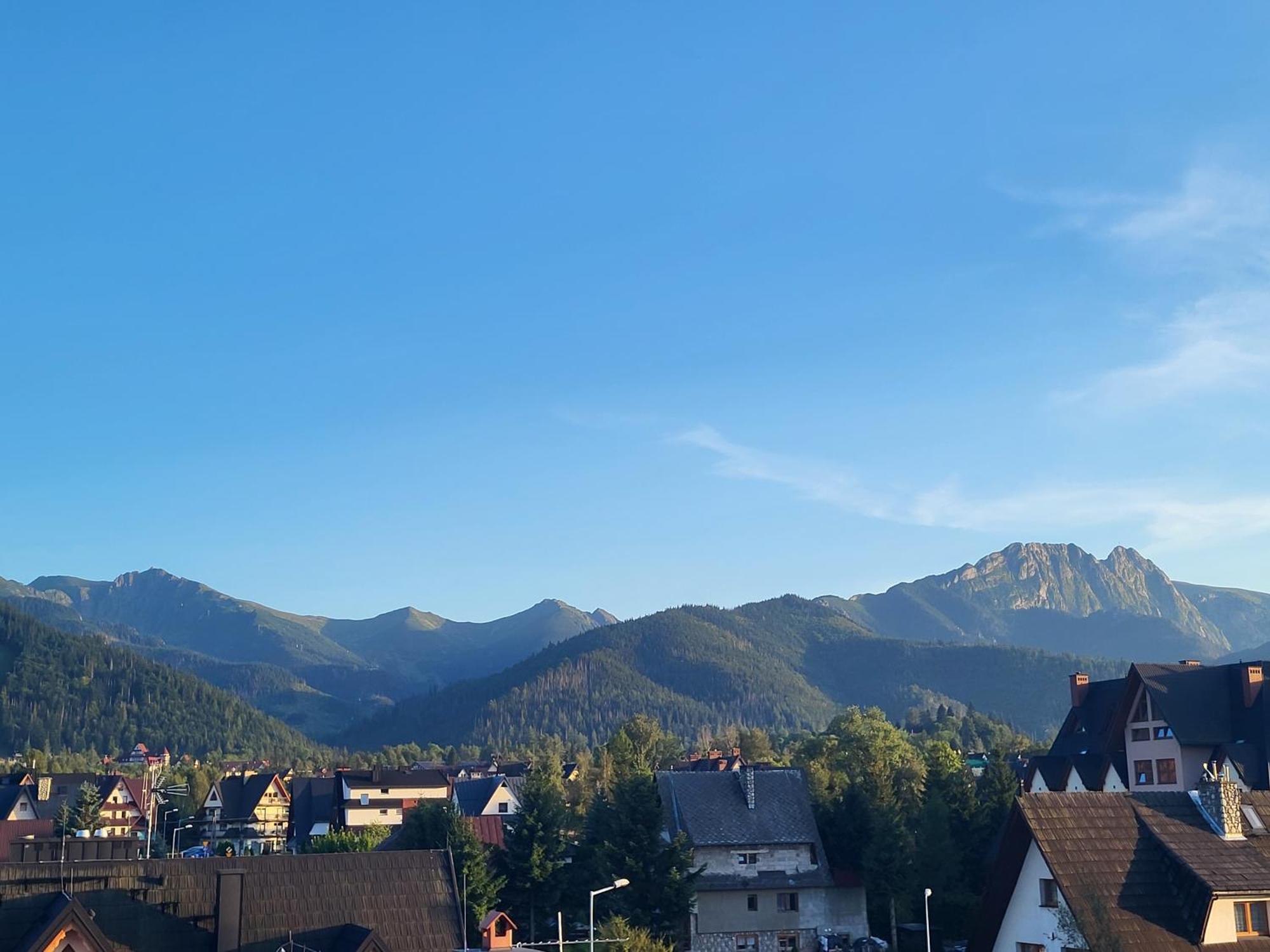 Apartamenty I Pokoje Goscinne Nowita Zakopane Bilik gambar