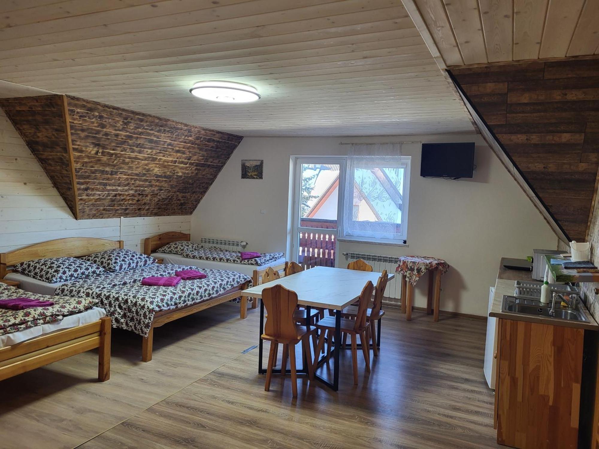 Apartamenty I Pokoje Goscinne Nowita Zakopane Luaran gambar