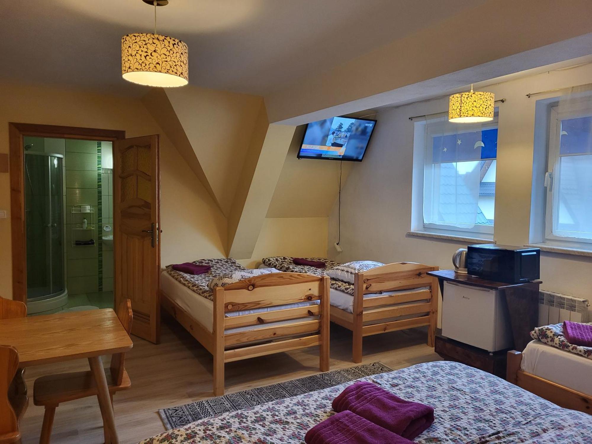 Apartamenty I Pokoje Goscinne Nowita Zakopane Bilik gambar